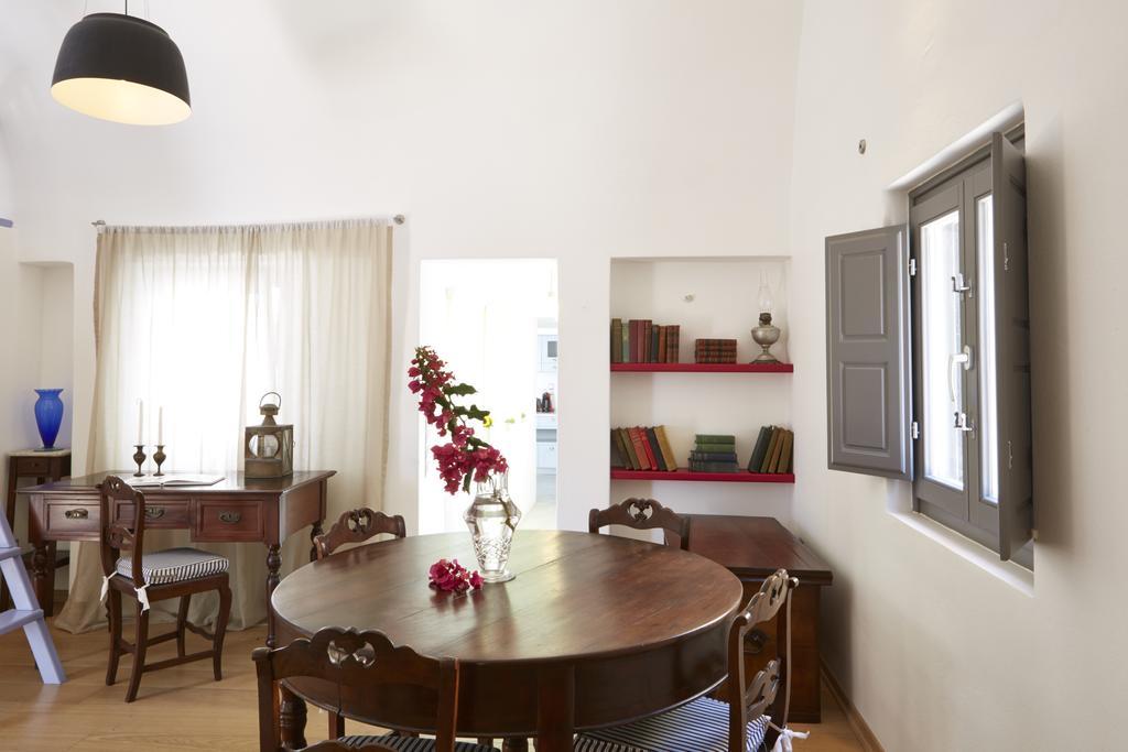 Pyrgos Houses By Voreina Exterior photo